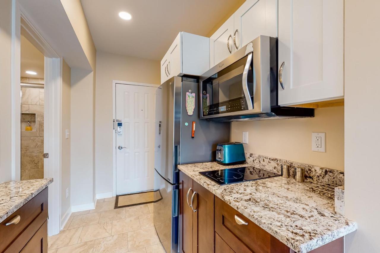 Forest Beach Villas Hilton Head Island Room photo