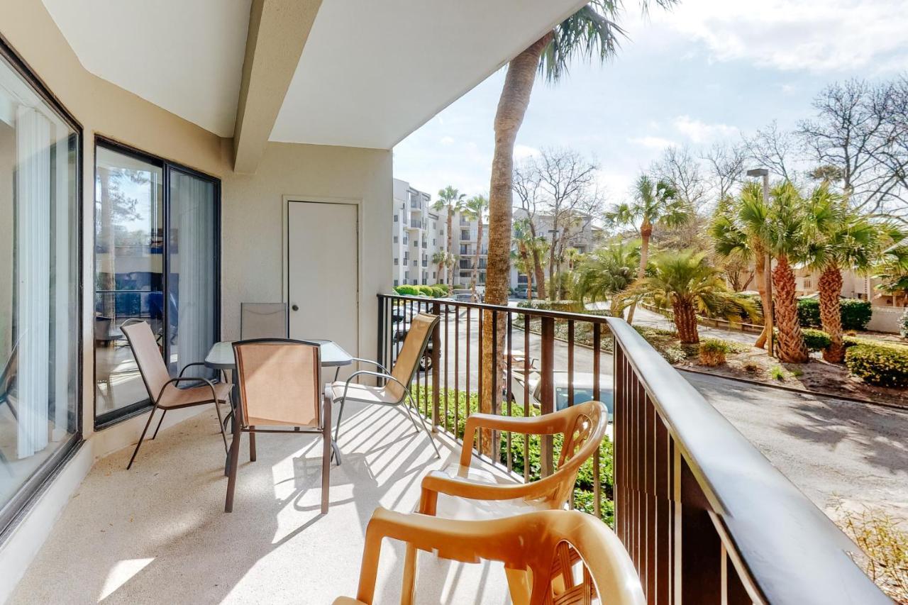 Forest Beach Villas Hilton Head Island Room photo